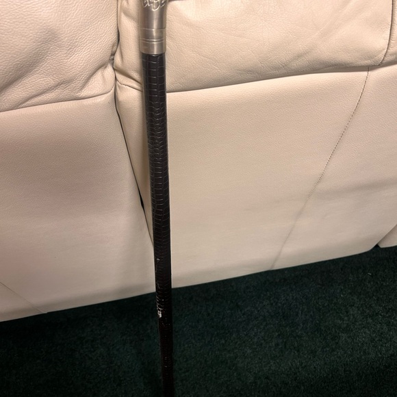 Neiman Marcus Silver Camel Cane with Carved Wood - Picture 6 of 7